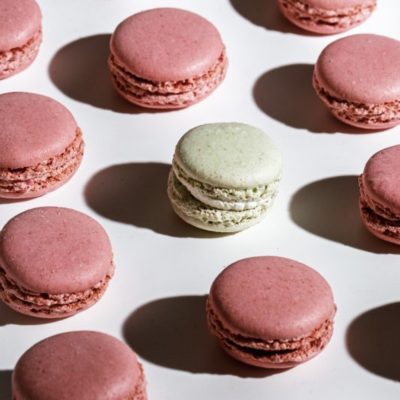 BOÎTE DE 25 MACARONS PERSONNALISÉE